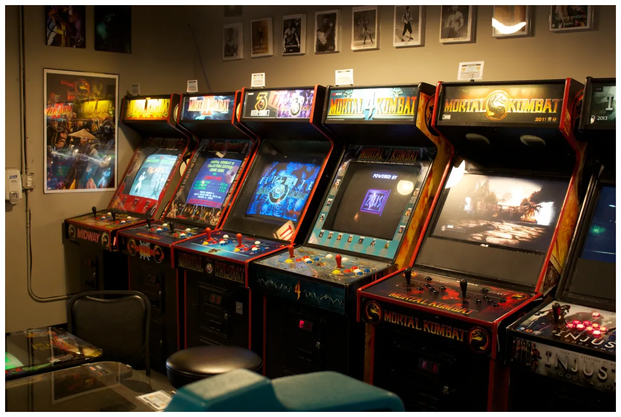 A visit to galloping ghost, the largest video game arcade in the usa