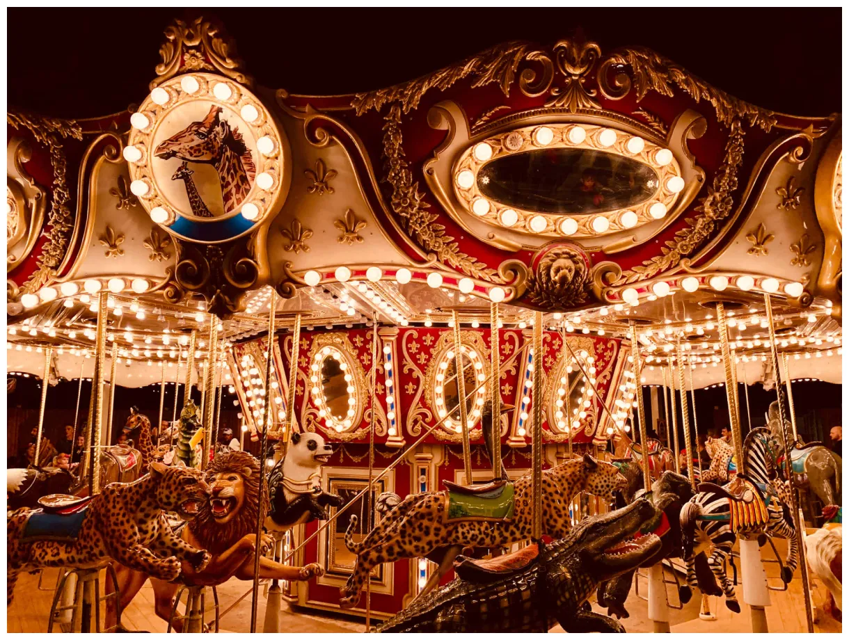 Download Circus Background | Wallpapers.com