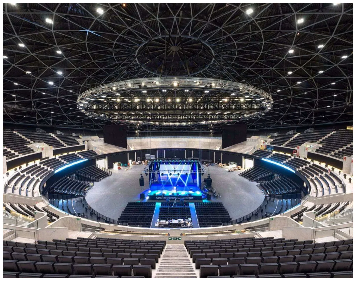 Wembley stadium capacity bts concert anthonywalch