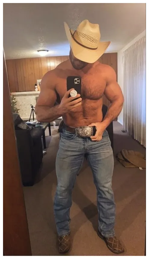 Shirtless Cowboy