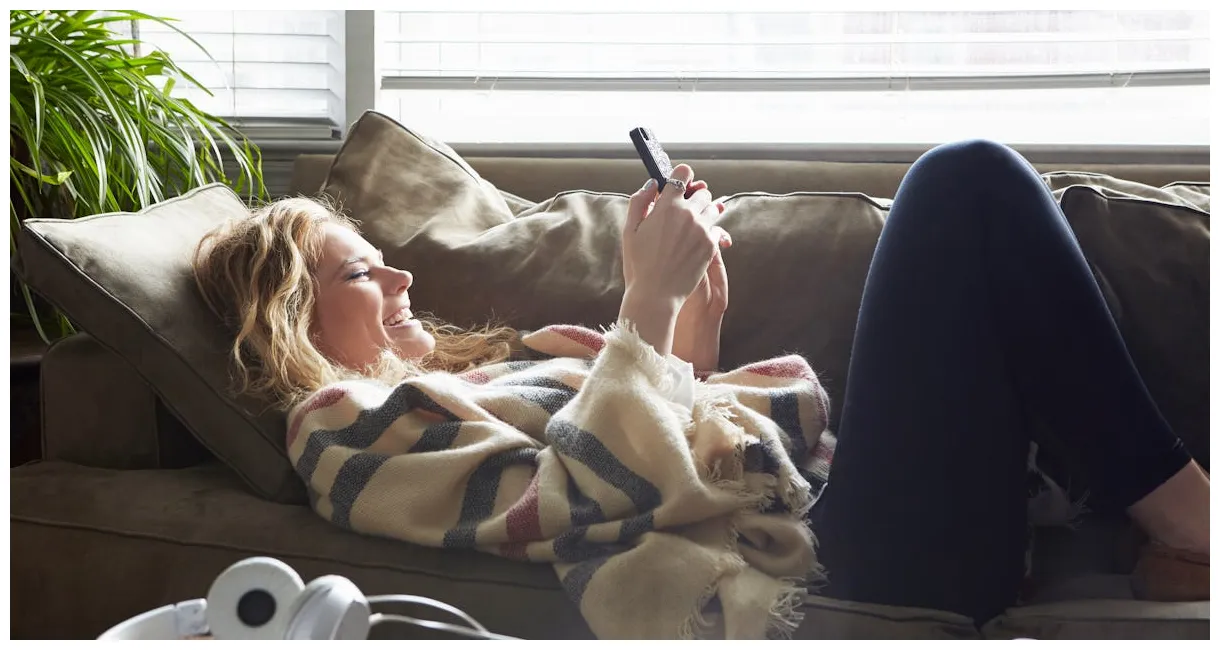 8 texts to decline an invitation politely