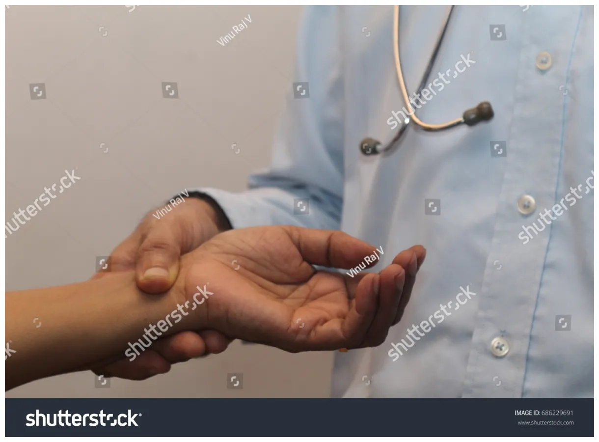 Doctor Checking Pulse Patient Stock Photo 686229691 | Shutterstock