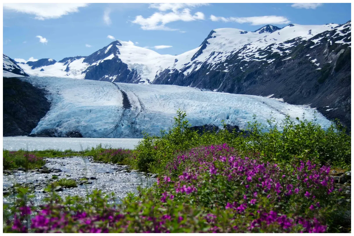 Hiking portage glacier trail all the way to the beach guide for