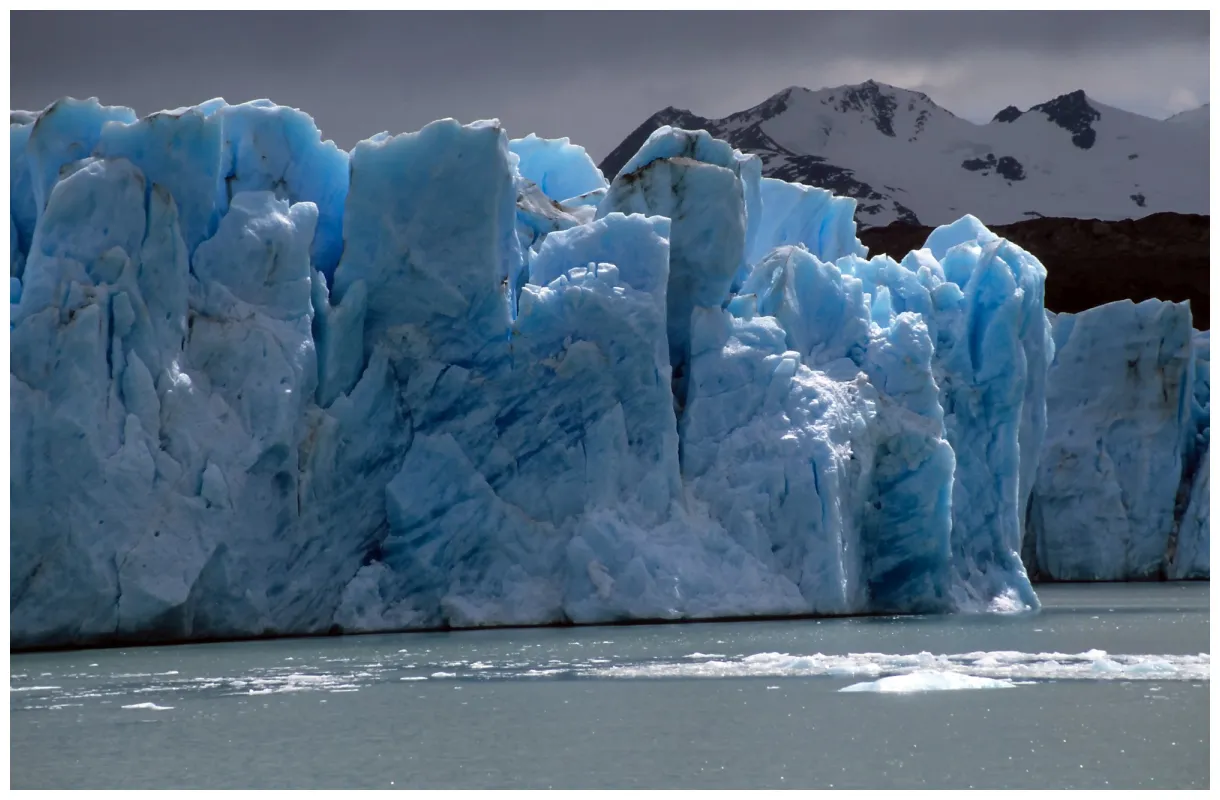 Upsala glacier 2 argentina pictures argentina in global-geography