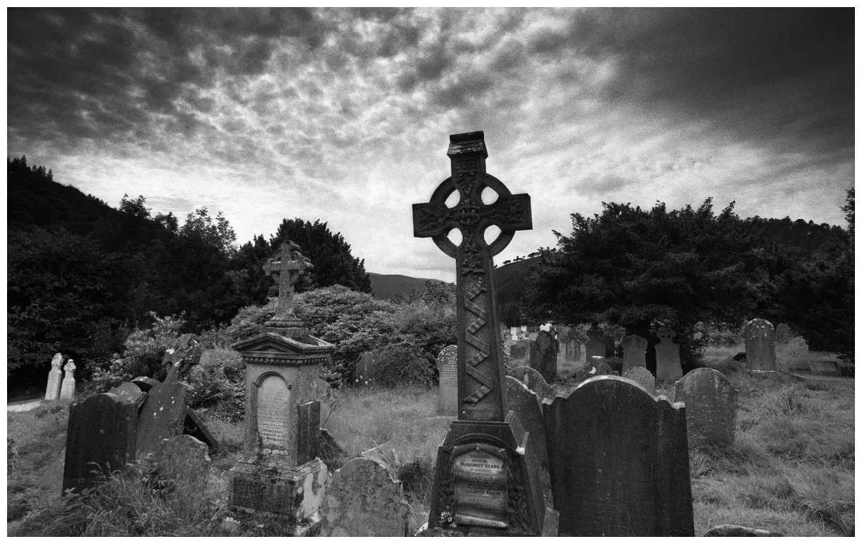 Graveyard Wallpapers - Wallpaper Cave