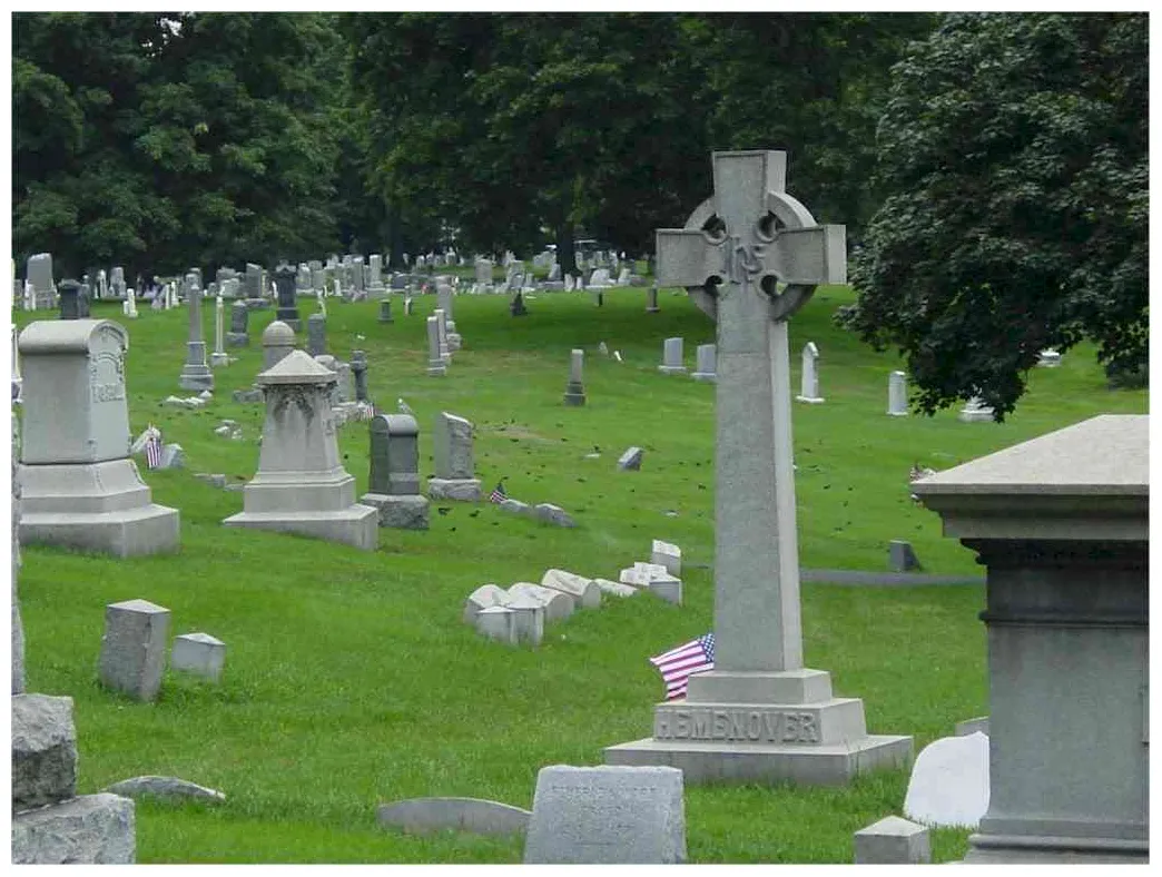 Dr. E.'s Conjure Blog - Hoodoo at its best: Buying Graveyard Dirt