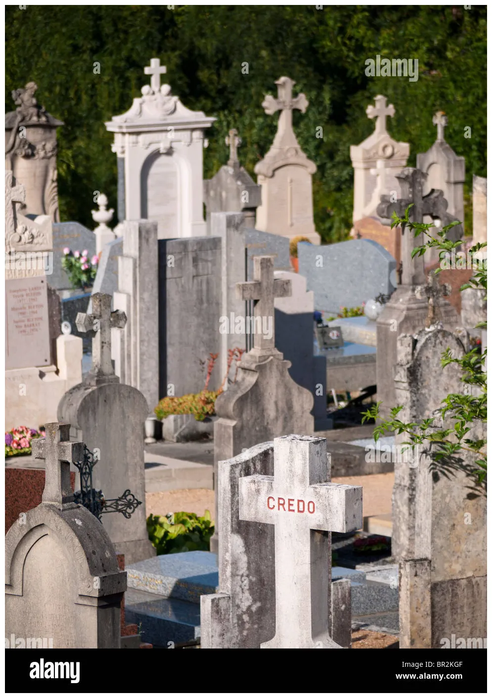 Gravestones tombstones headstones graves hi-res stock photography and