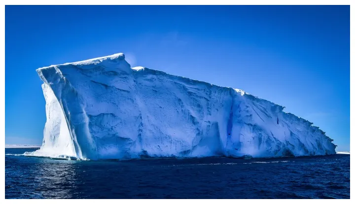 4954x2787 iceberg cool s.me!