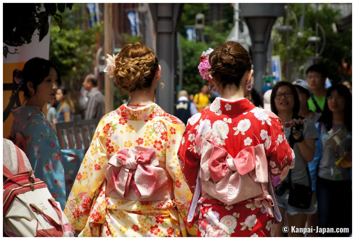 Kimono and yukata 👘 the traditional japanese clothing