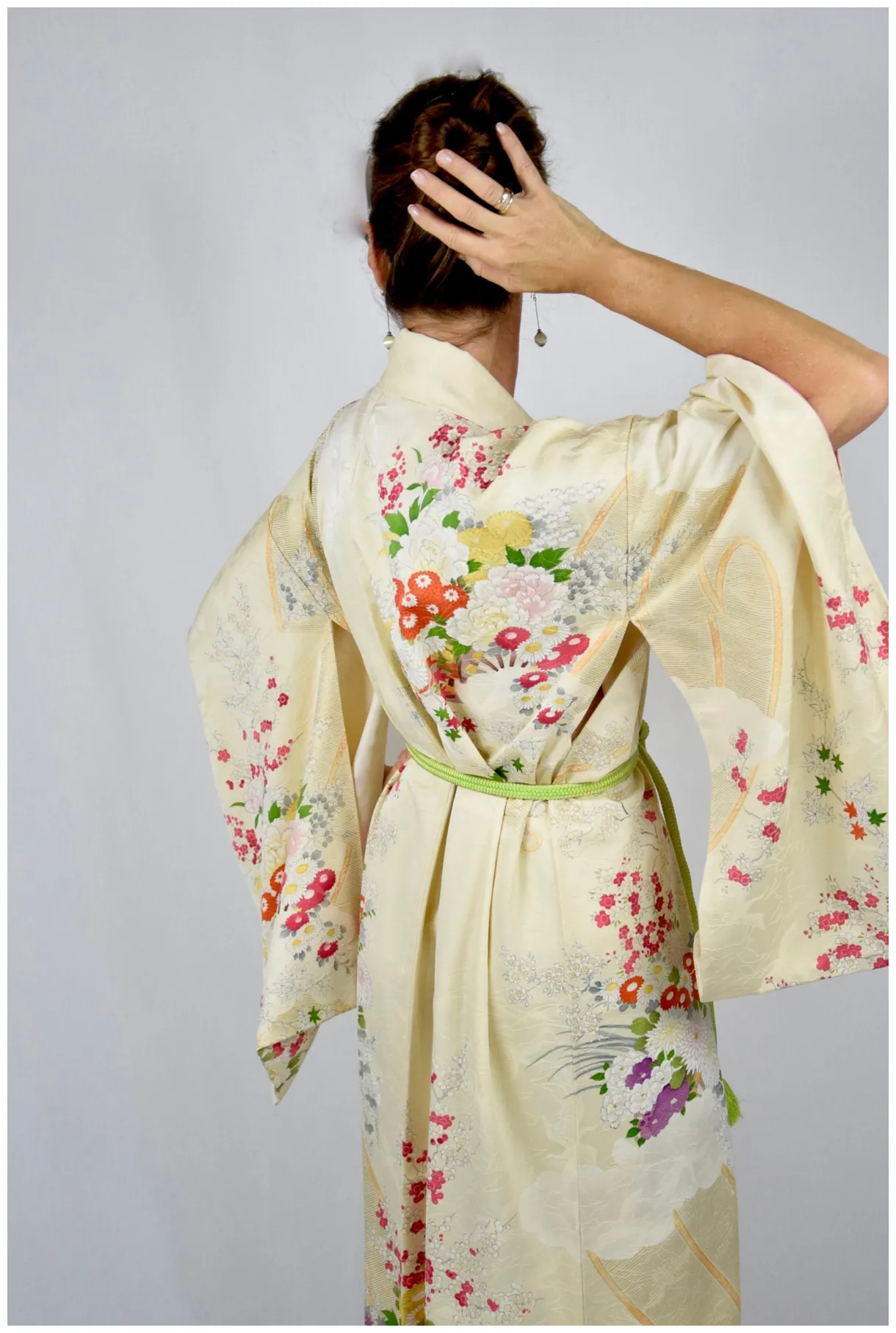 Japanese silk kimono robe with fancy embroidery including hand braided