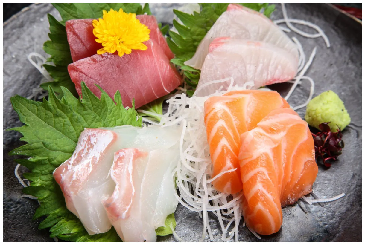 Your informed guide to sashimi garnishes what are they and should you