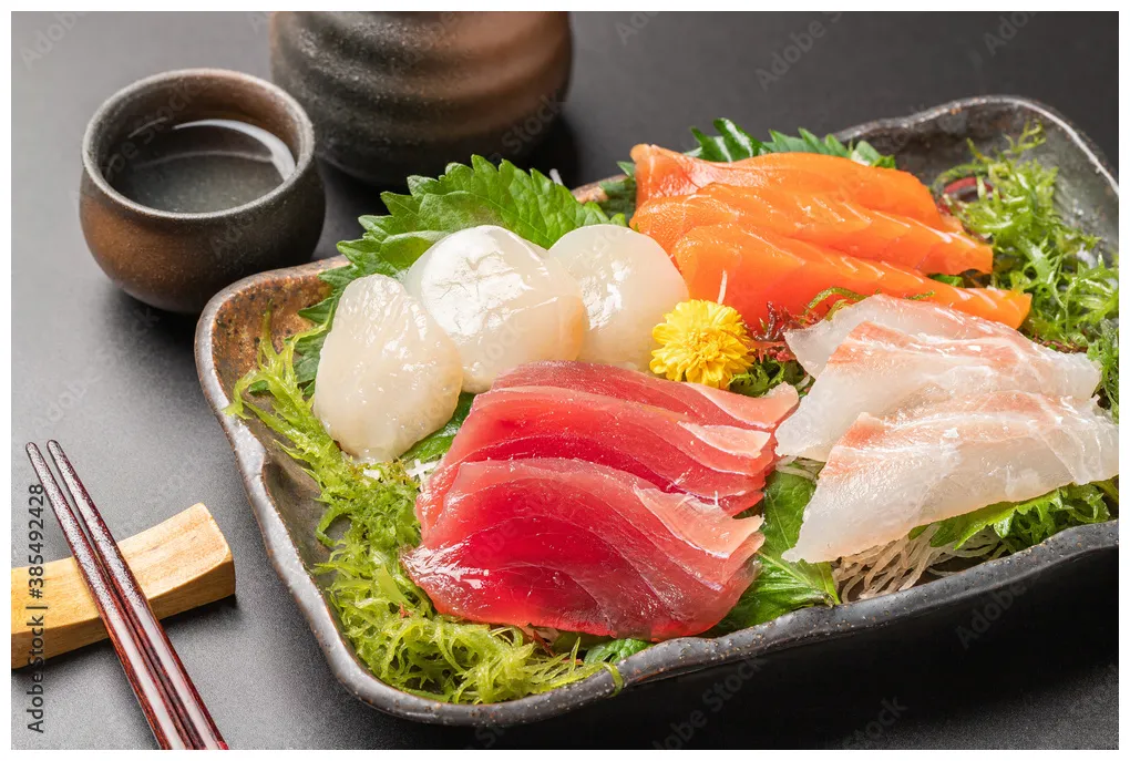 刺身 盛り合わせ adobe stock