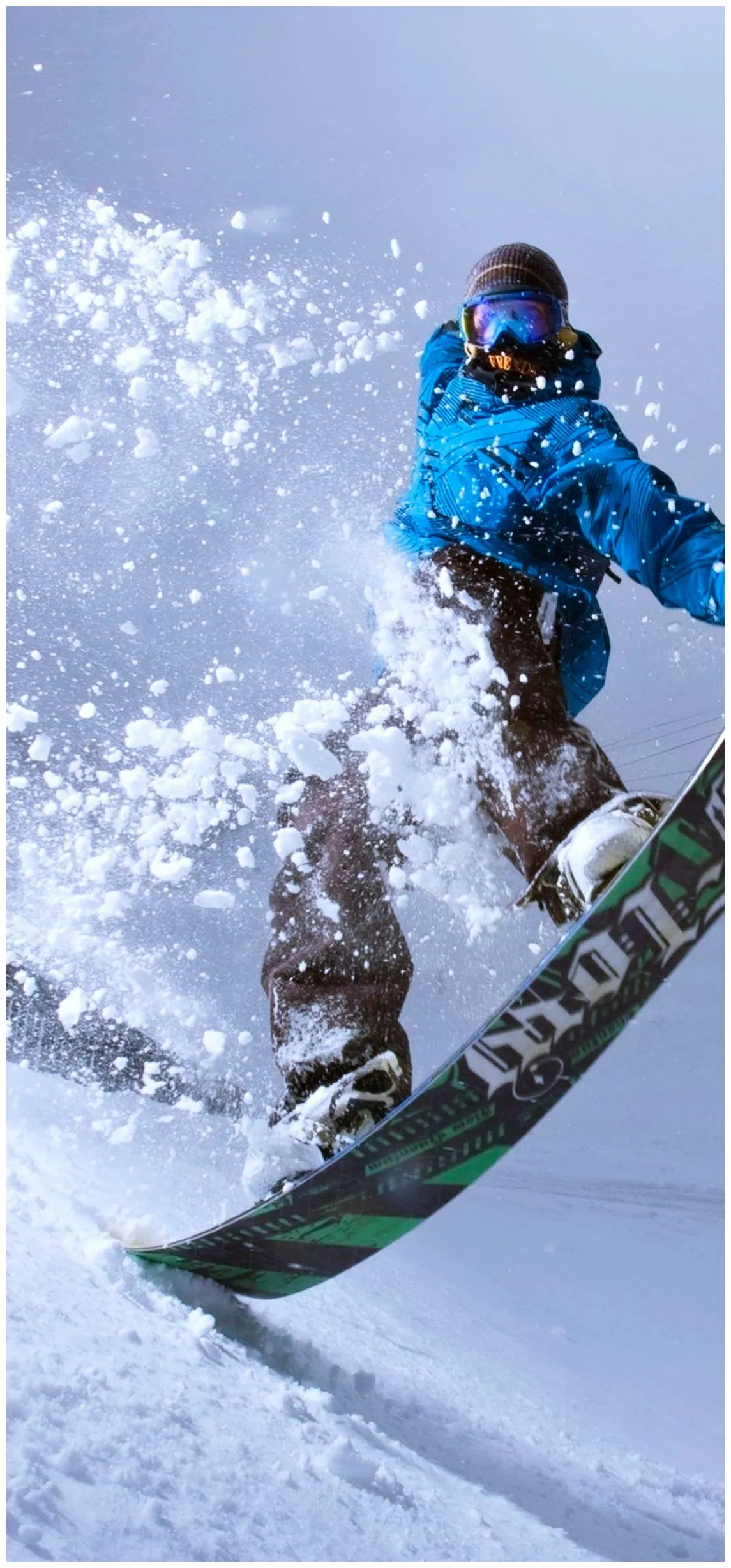 Snowboard s , snowboard s on bat