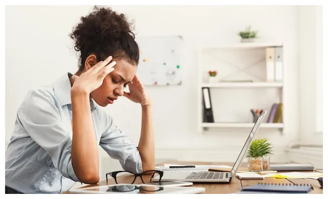 S de femme stress travail téléchargement gratuit sur freepik