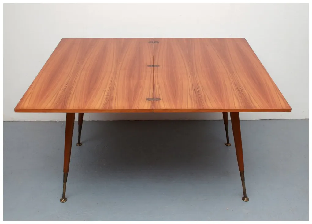 Extendable coconut table in walnut, 1960 for sale at pamono