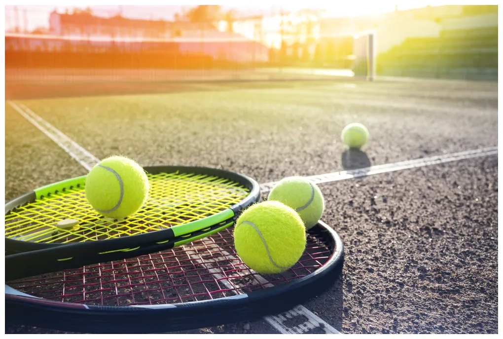 Can Tennis Rackets Melt? - Tennis Hold