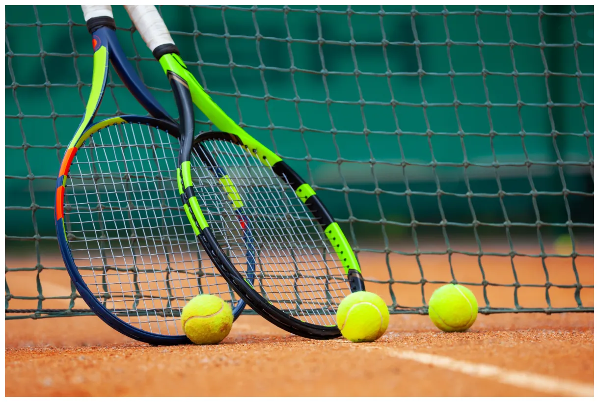 Tennis am Gardasee - Tennisschulen & Tennistrainingslager