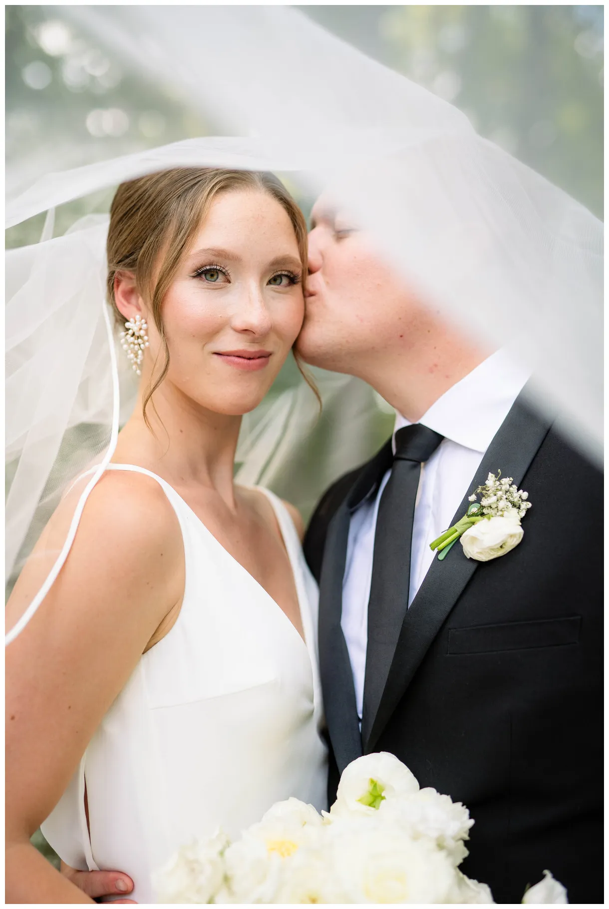 Wedding services guide